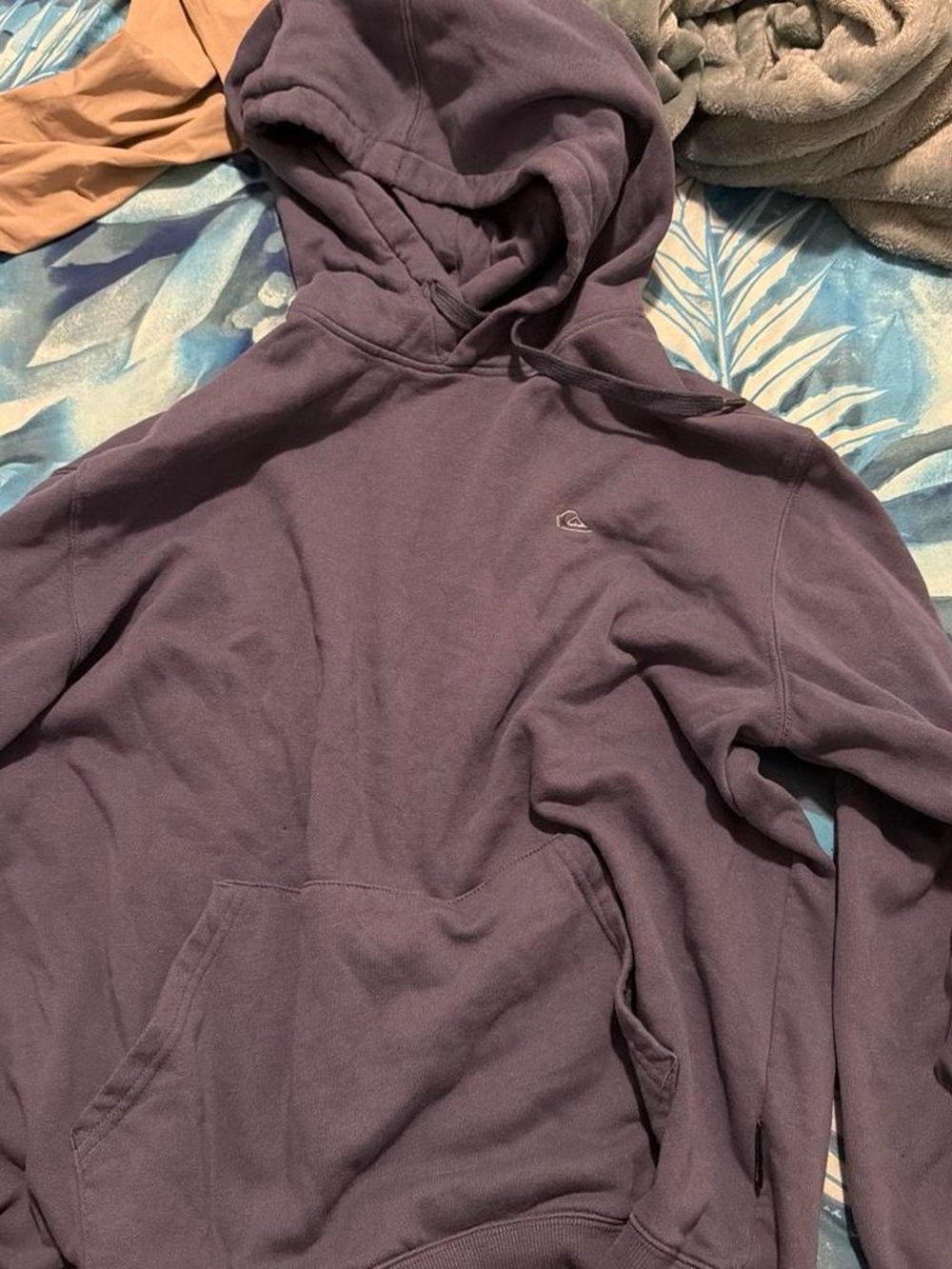 Quiksilver Pullover Hoodie in Dusty Purple